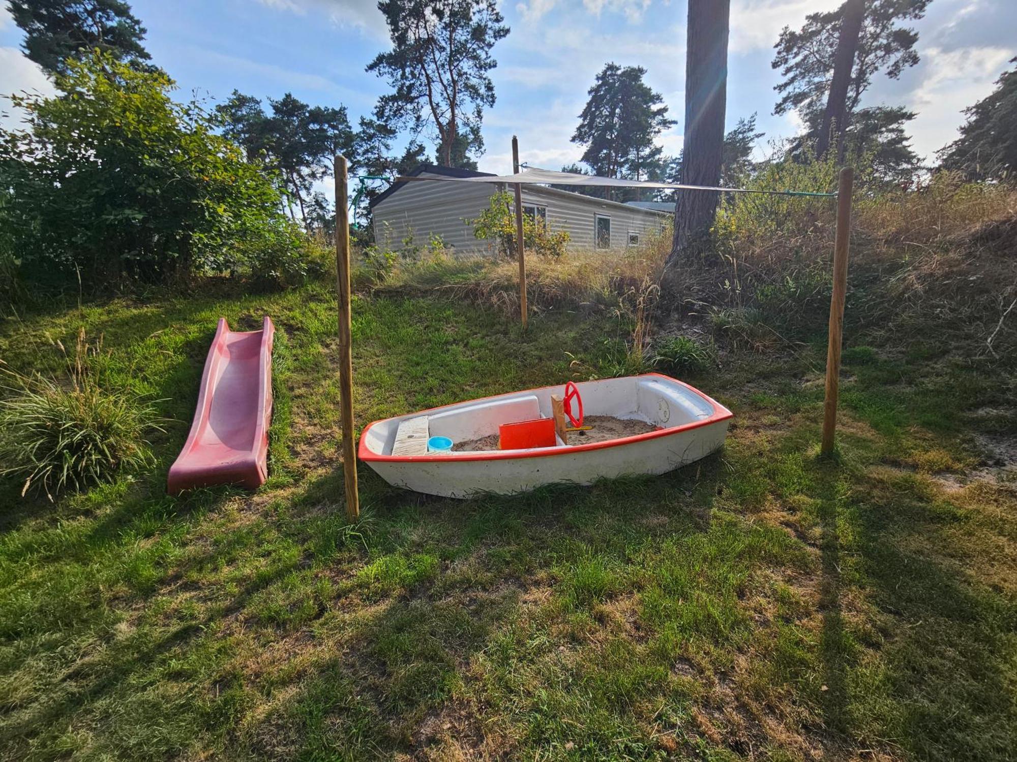 Luxe 4 Persoons Chalet Op 5 Sterren Camping Raalte Zewnętrze zdjęcie